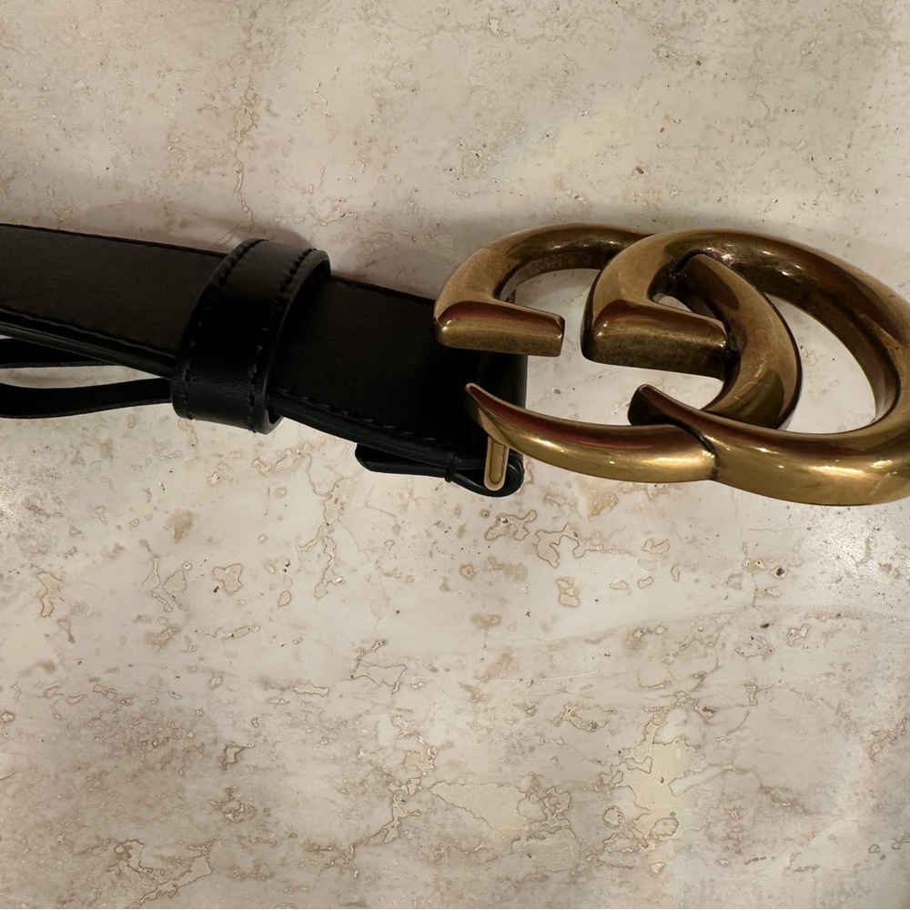 Gucci Black Belt with Gold GG Buckle - Picture 6 of 6